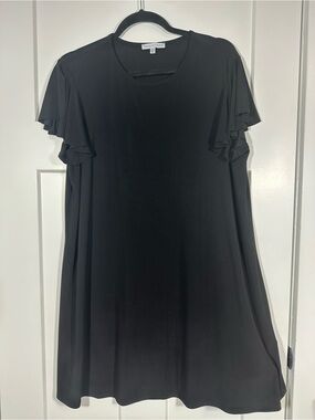 Annalee + Hope Black Minimal Scoop Neck Top 053